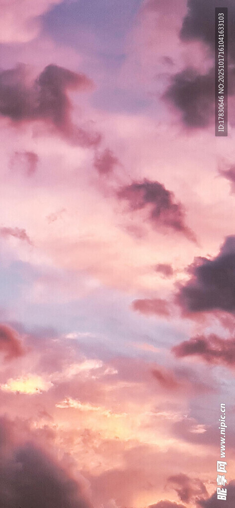 梦幻粉紫色天空美景
