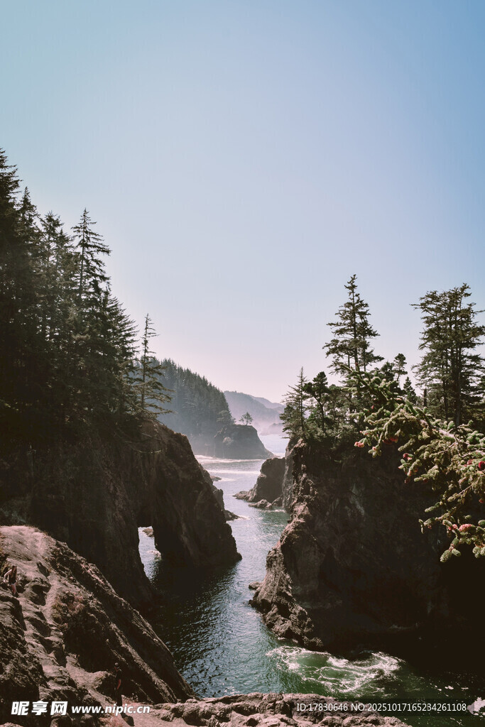 海岸间的自然美景