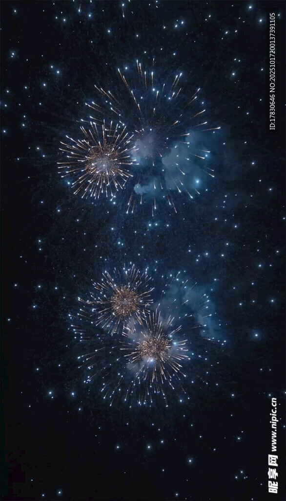 璀璨星空下的神秘星云