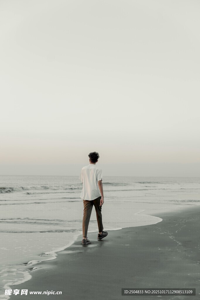 海边独行者
