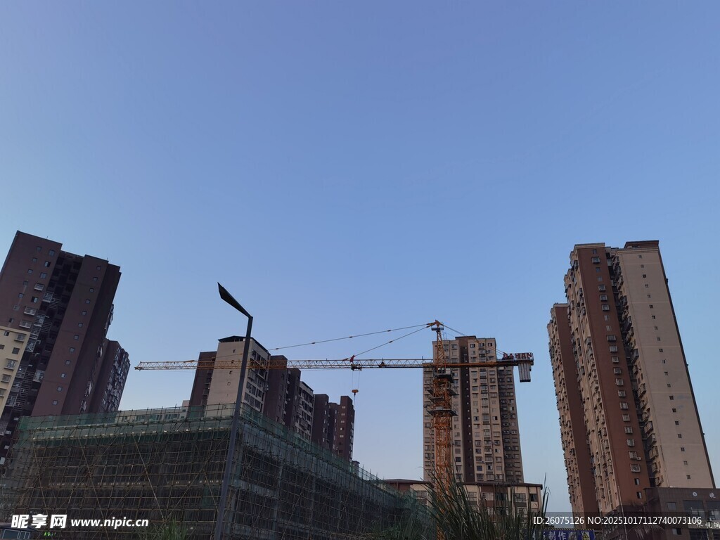 城市在建高楼景象