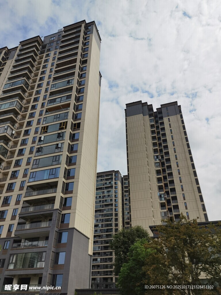 高层住宅楼景观