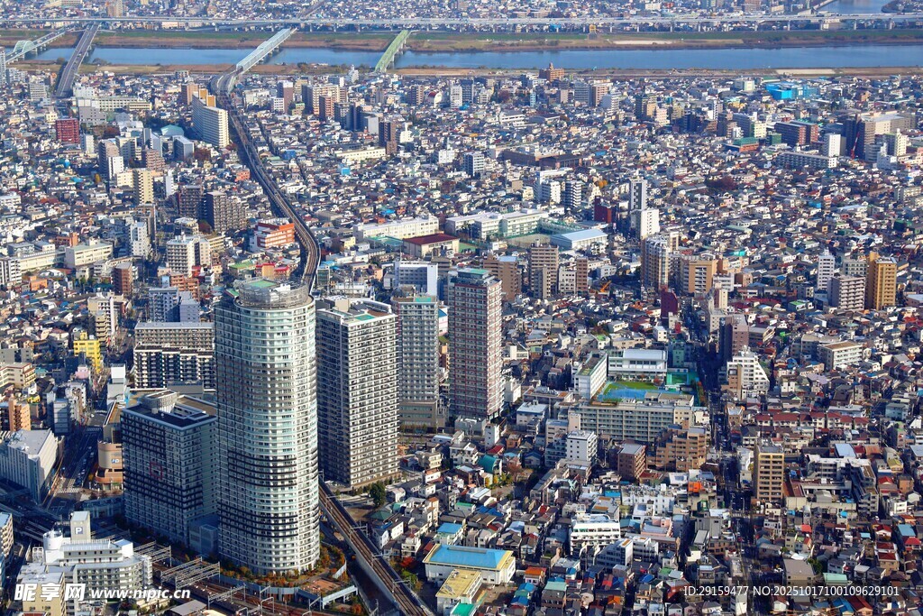 俯瞰繁华都市景观