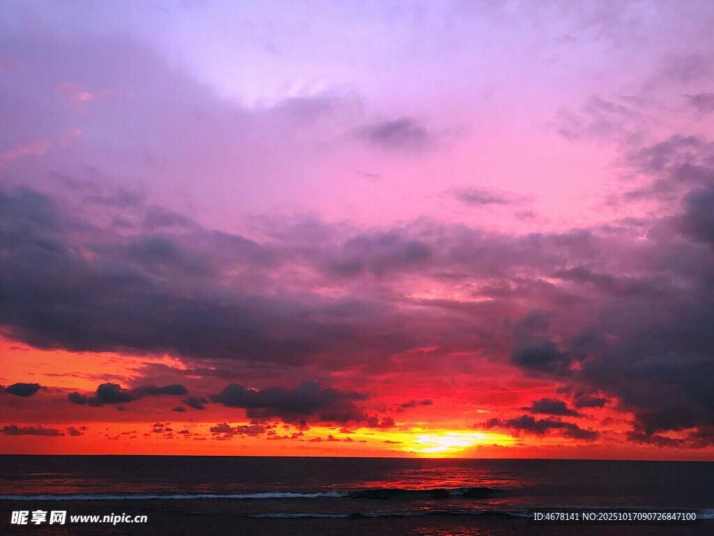 海边绚丽日落美景