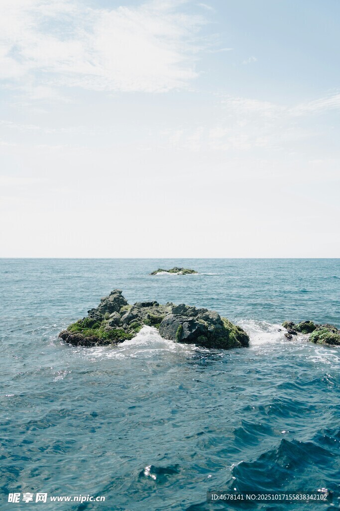 海上孤礁