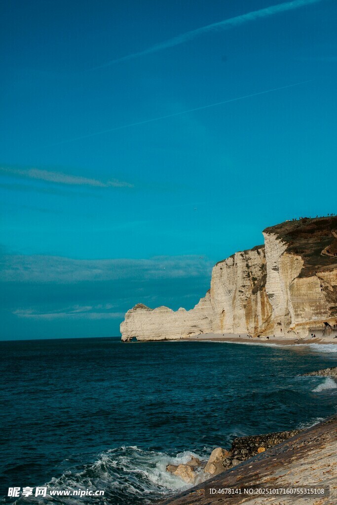 海边悬崖美景