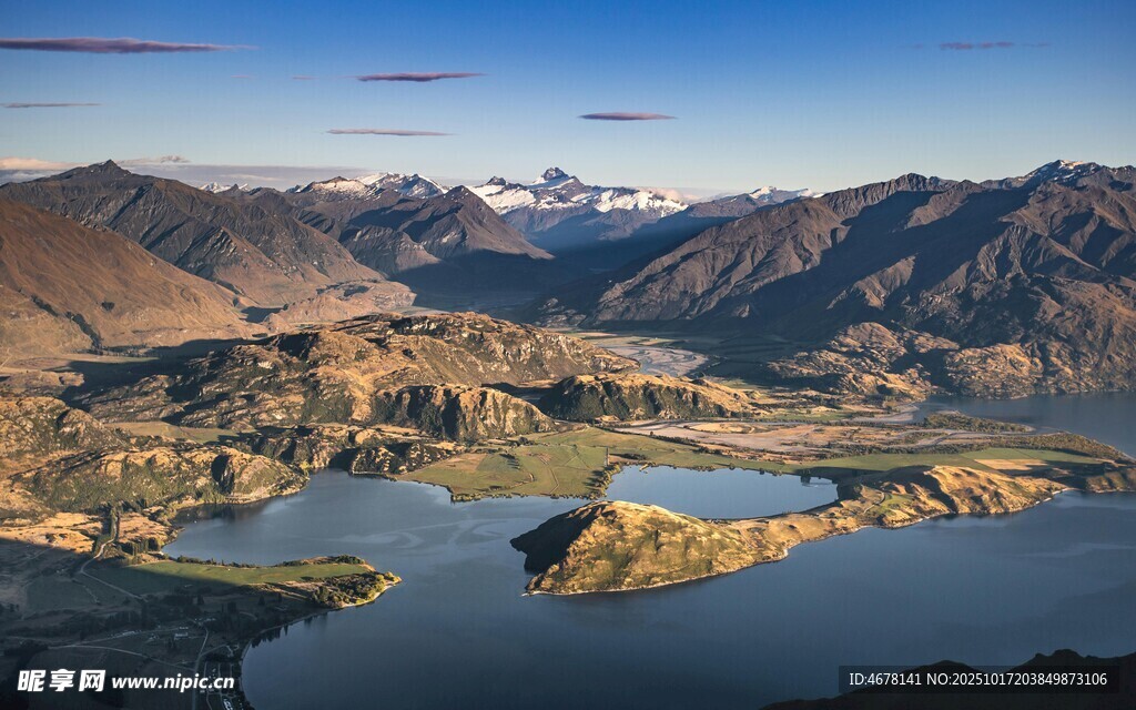 壮丽山水景观图