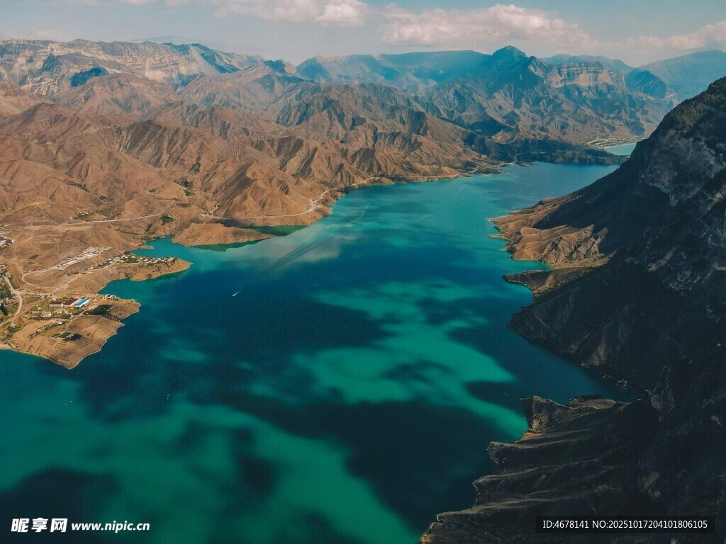 壮丽湖山美景