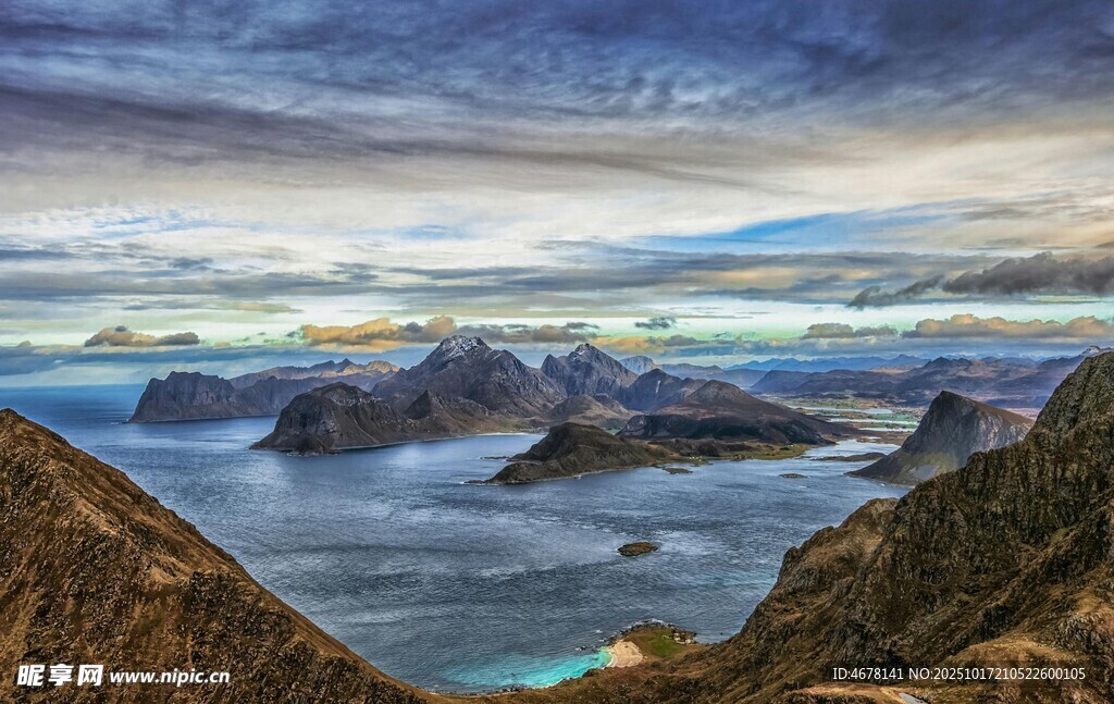 壮丽山海景观俯瞰图