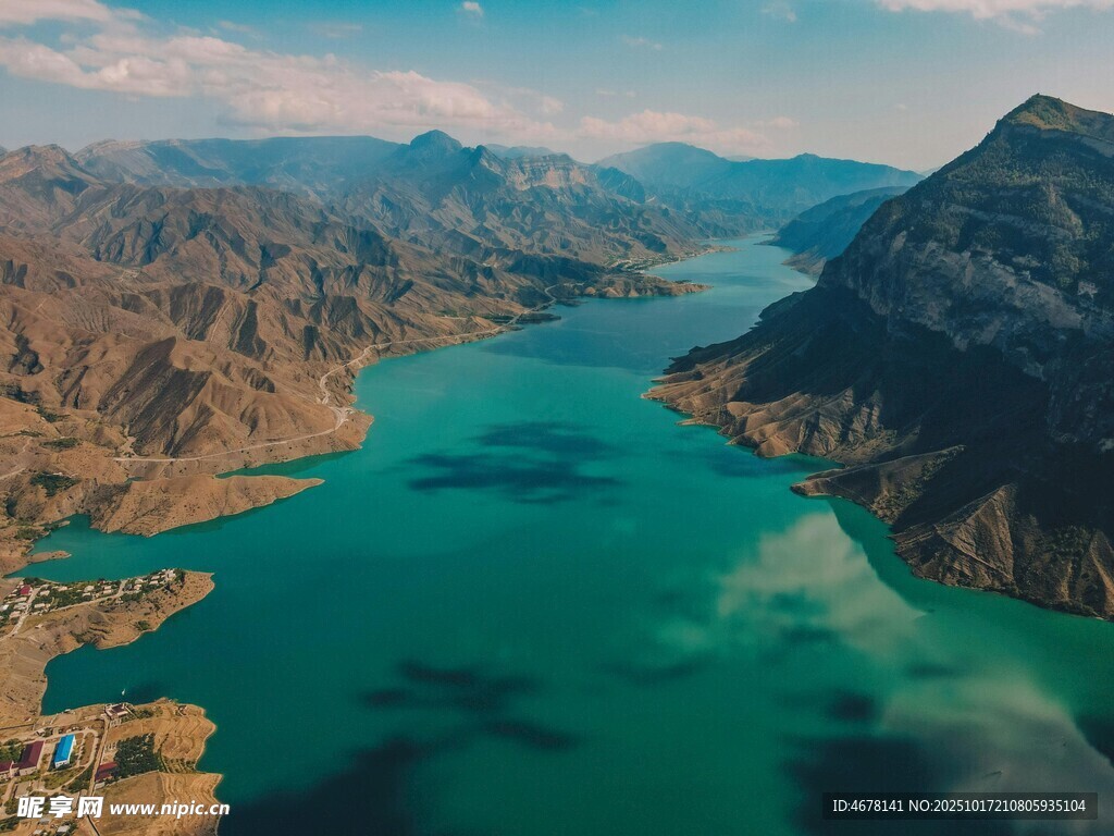 壮丽湖山美景