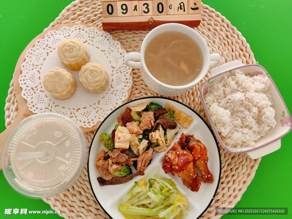 丰盛早餐摆拍