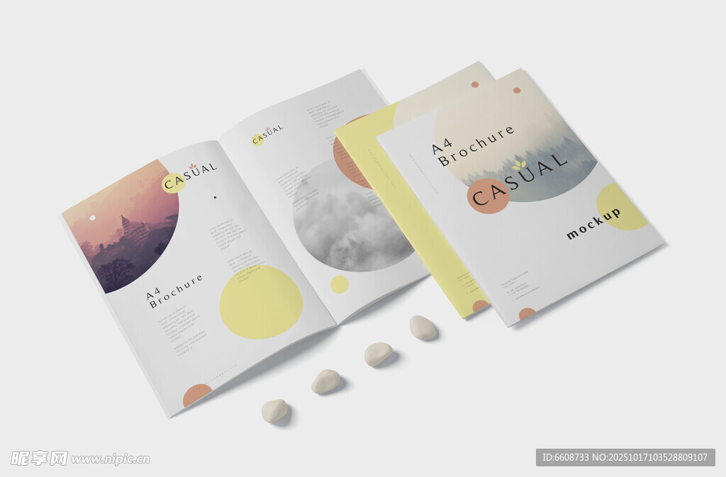 创意画册展示与周边小物