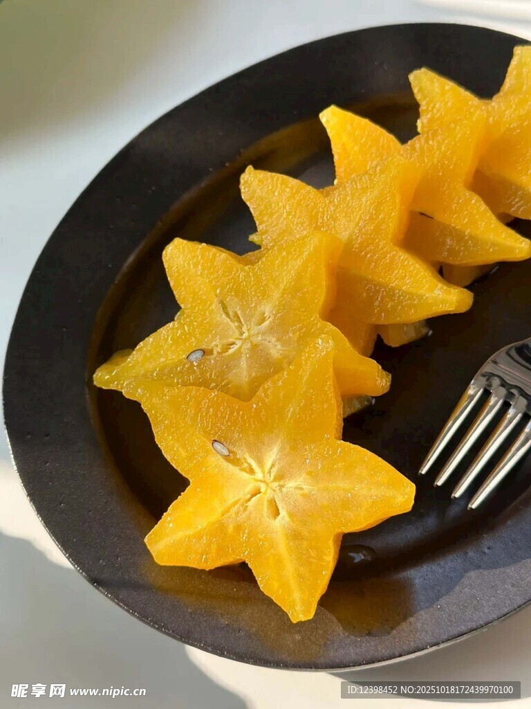 星形杨桃摆盘