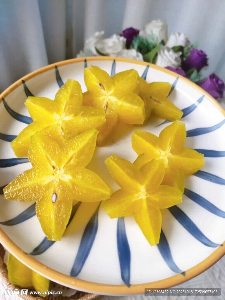 星形杨桃摆盘