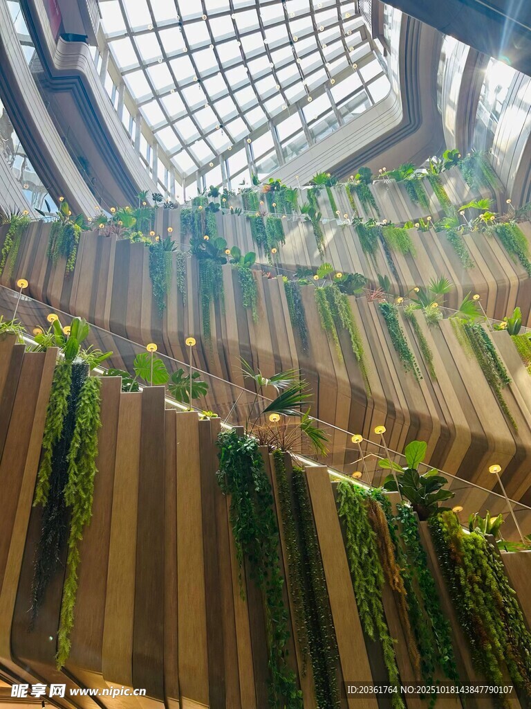 室内垂直绿植景观设计