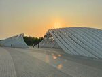 深圳夕阳下的现代建筑景观