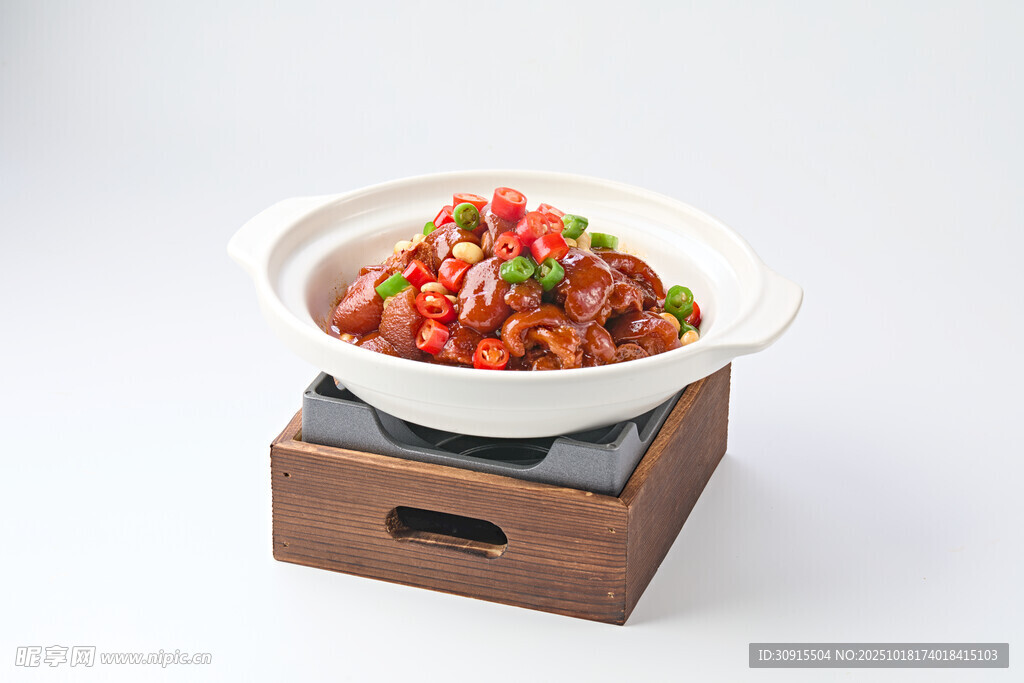 黄豆煨猪手