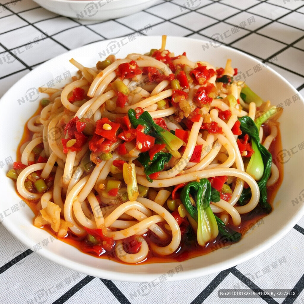 剁椒炒米粉 配菜要多