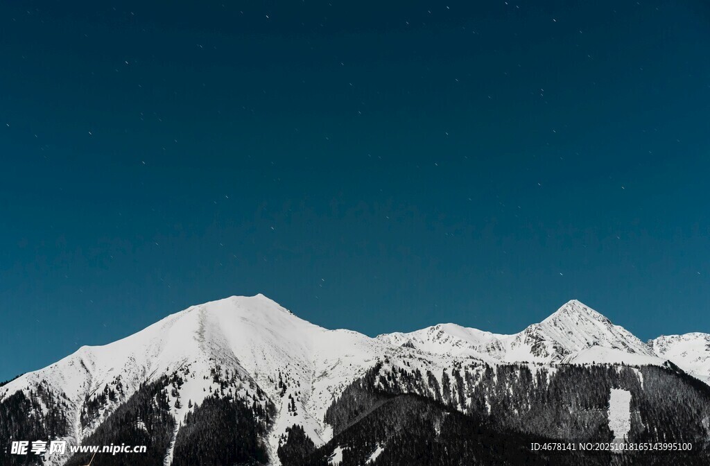 壮丽雪山美景