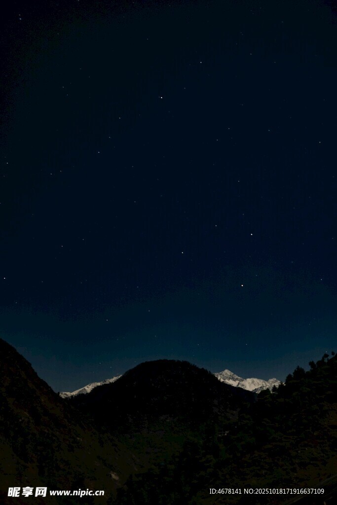 夜幕下的山海景观