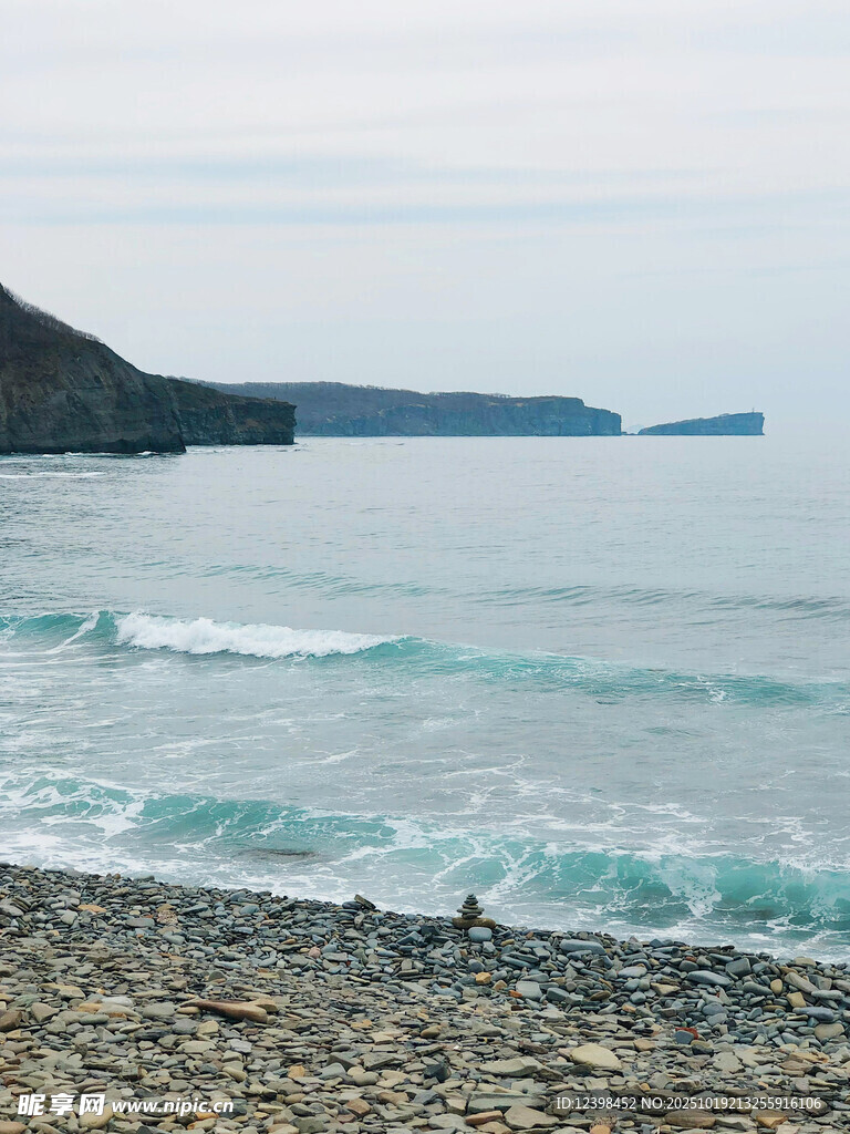 海边砾石滩