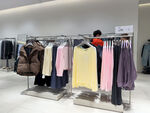 时尚服装店陈列展示