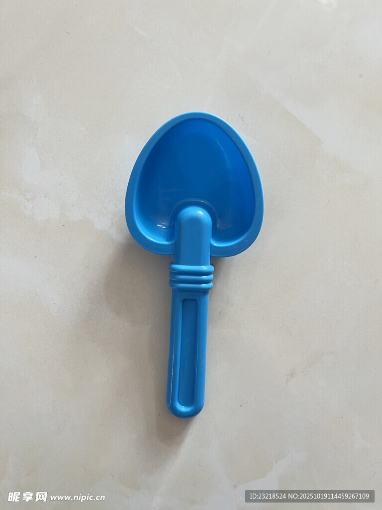 小铲子