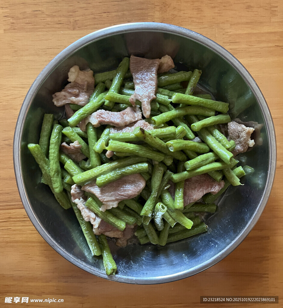 豆角炒肉丝