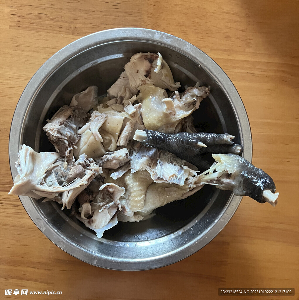 水煮鸡