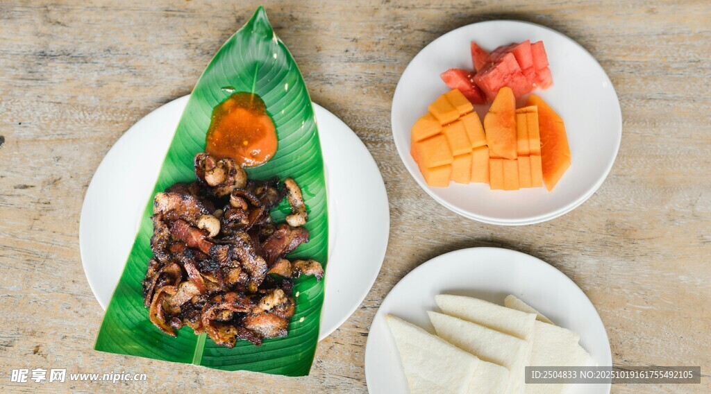 美味粽食与水果组合