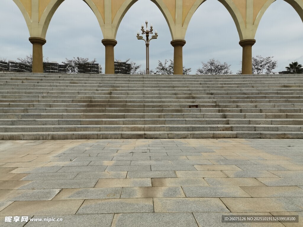 拱形台阶建筑景观