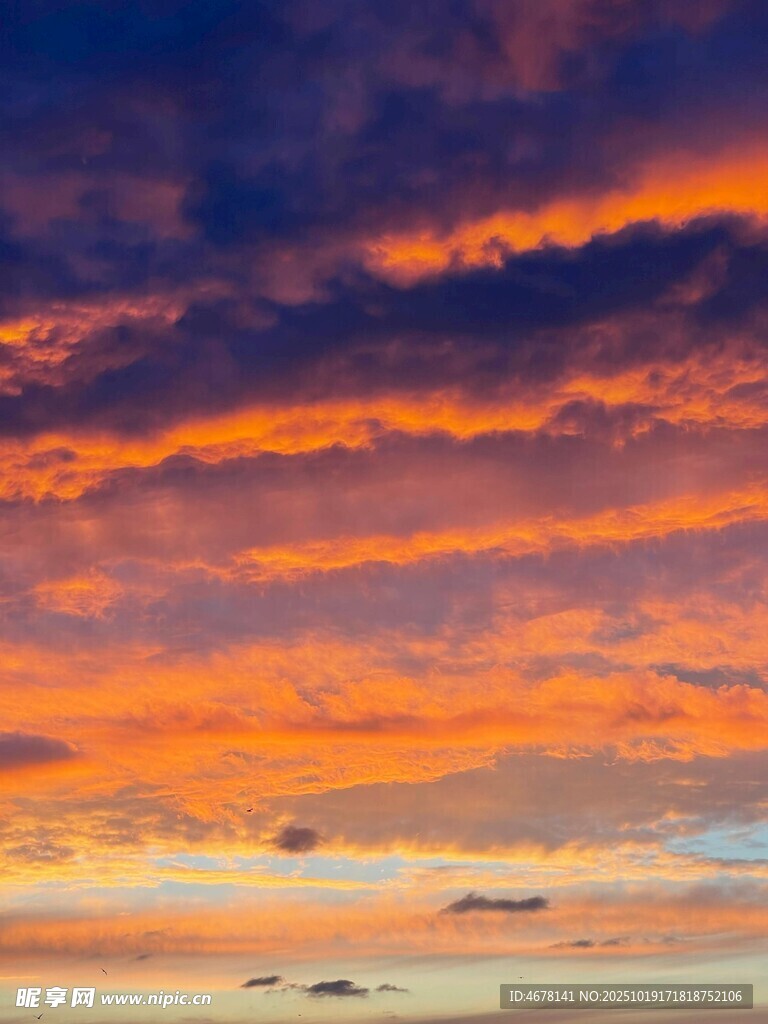 壮丽海上日出美景