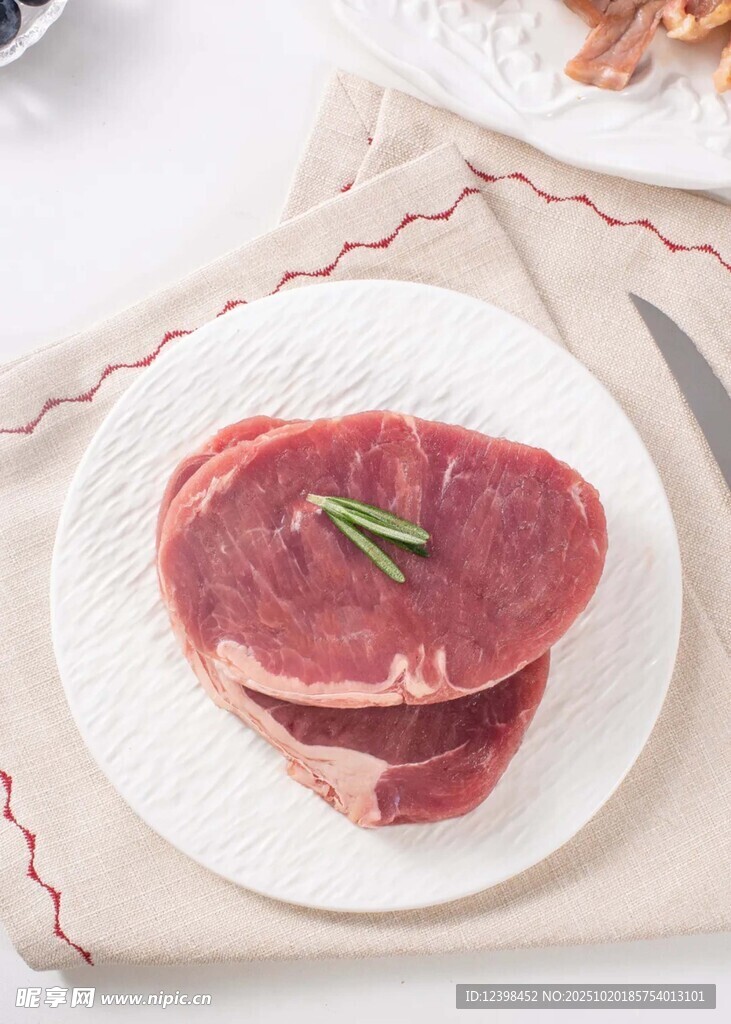 新鲜牛排