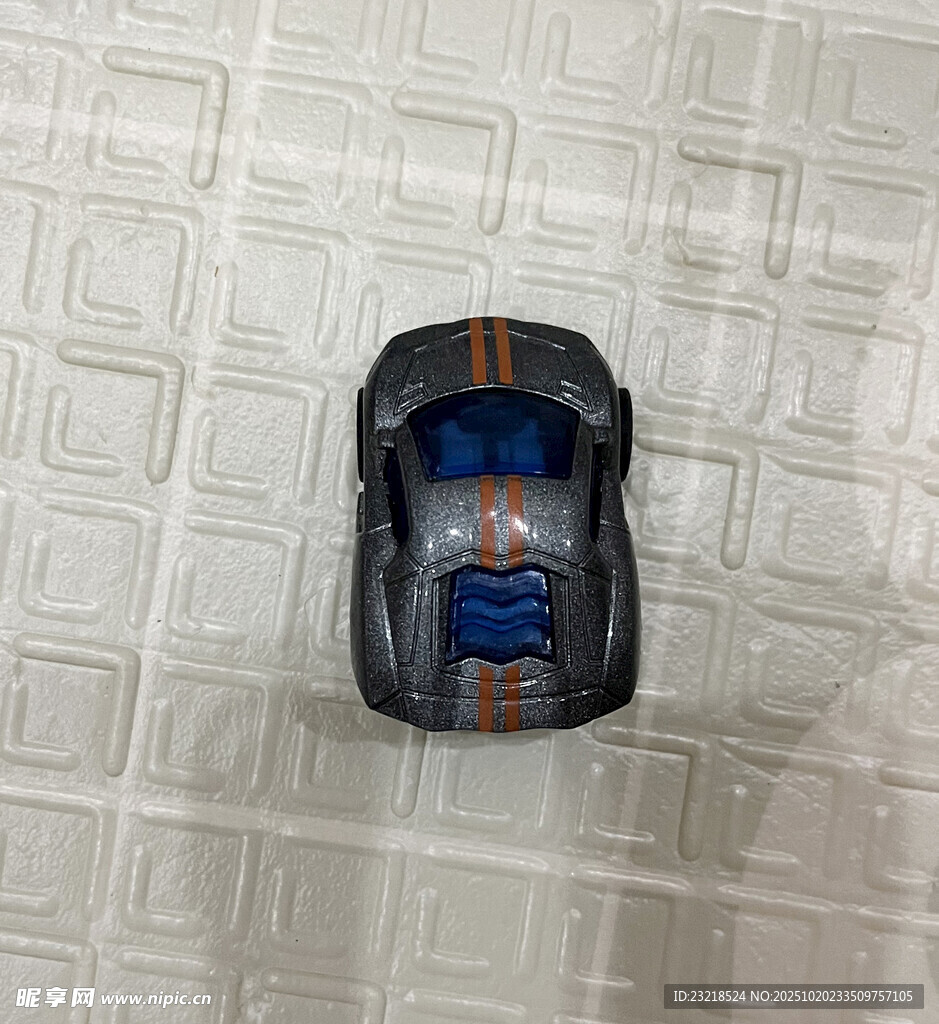 玩具车