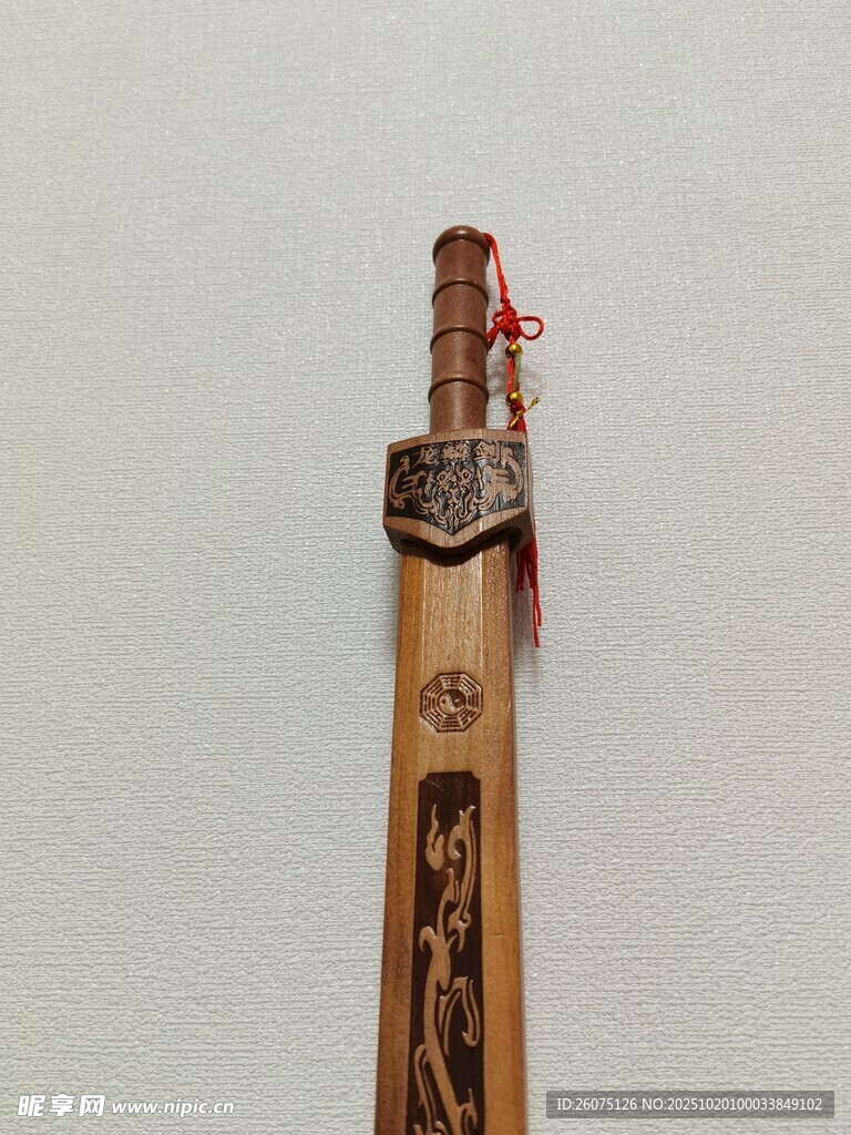 传统雕刻木质工艺物件