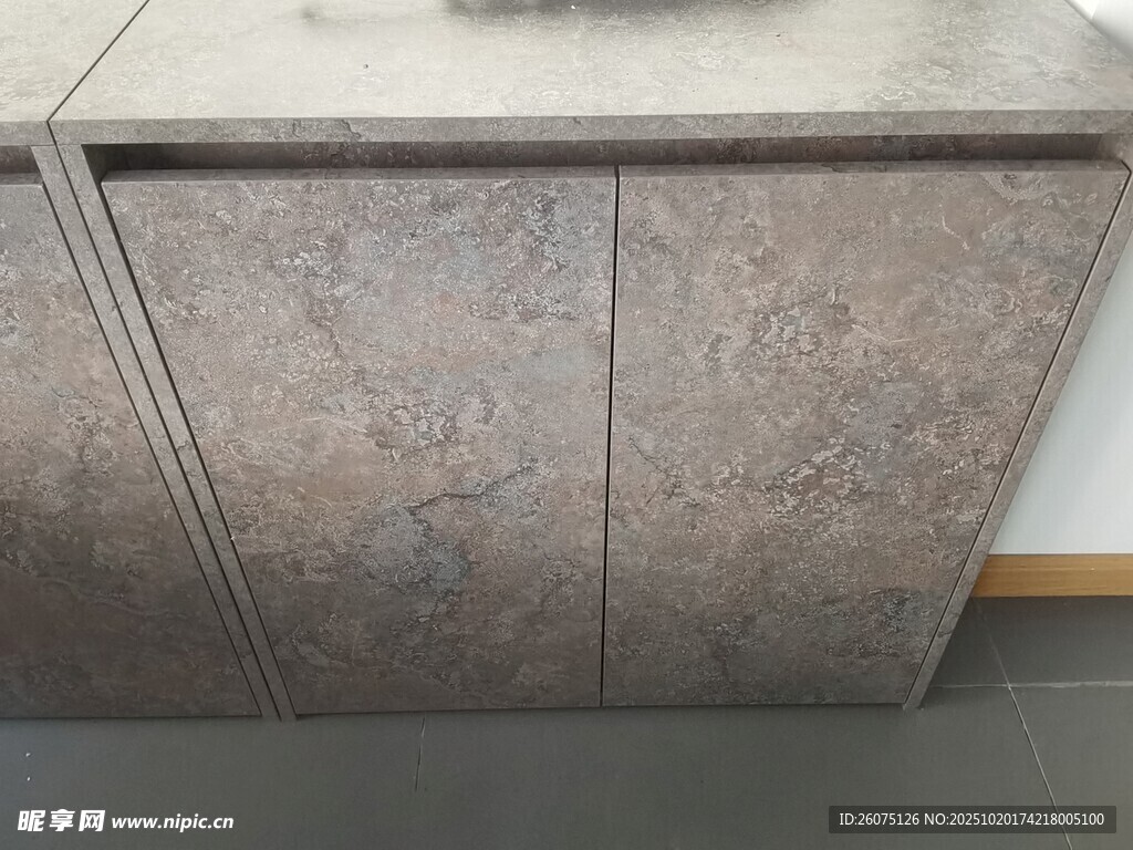 灰色纹理橱柜柜门展示