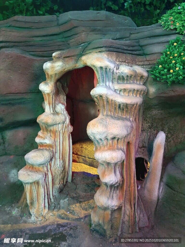 童话风蘑菇造型小屋