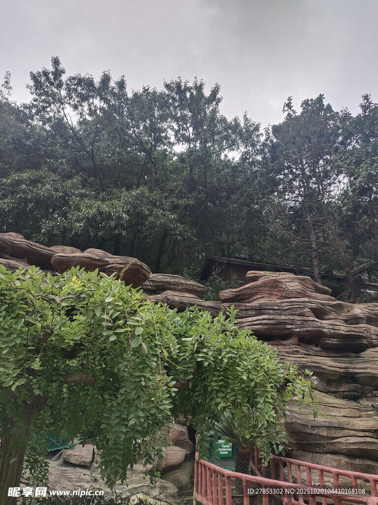 园林假山绿植景观