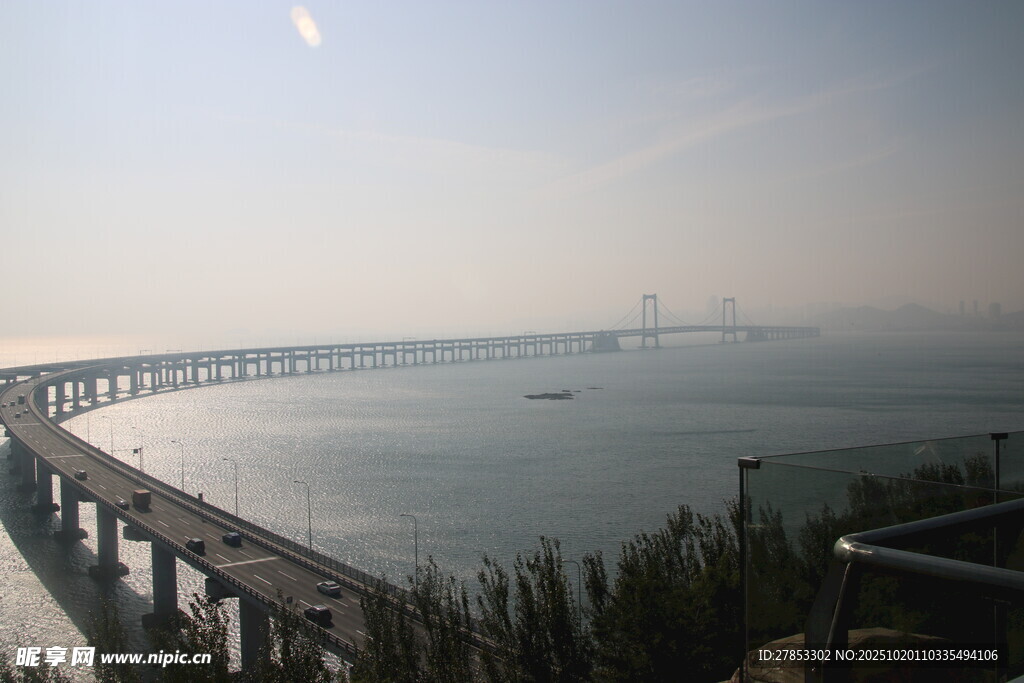 海上长桥风景