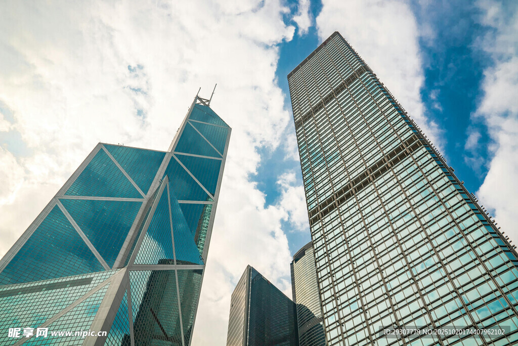 都市摩天大楼仰拍景观