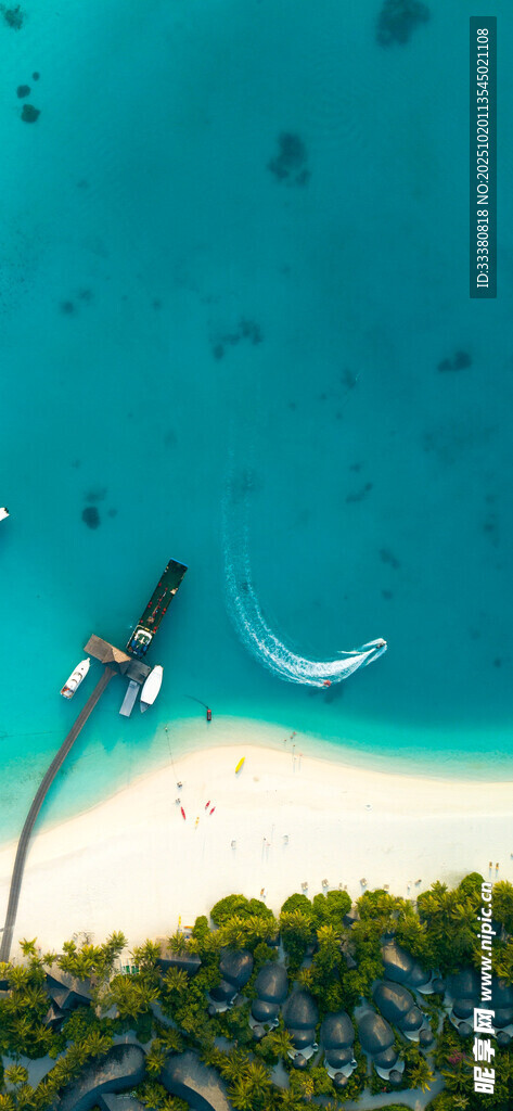 空中俯瞰海岛美景