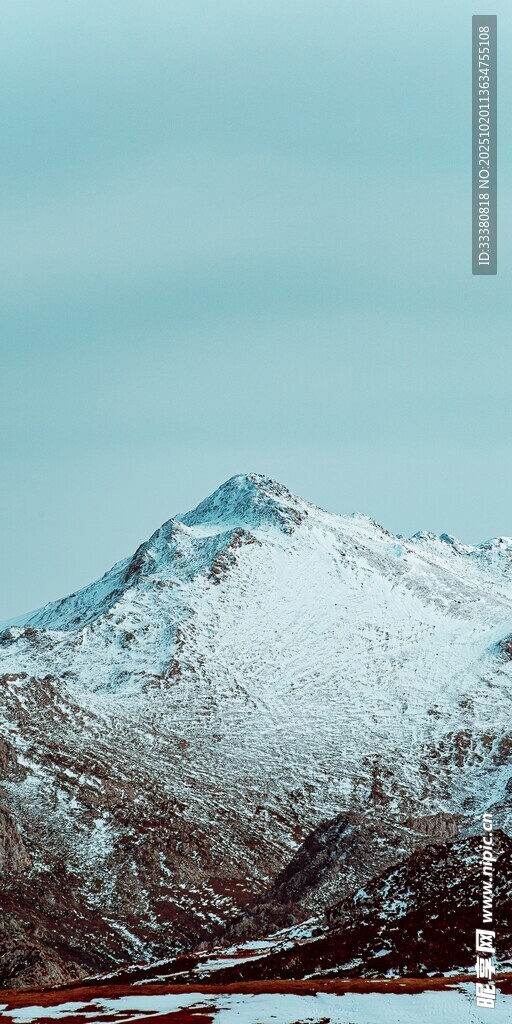 雪山壮丽景致