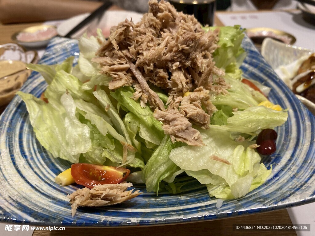 沙拉