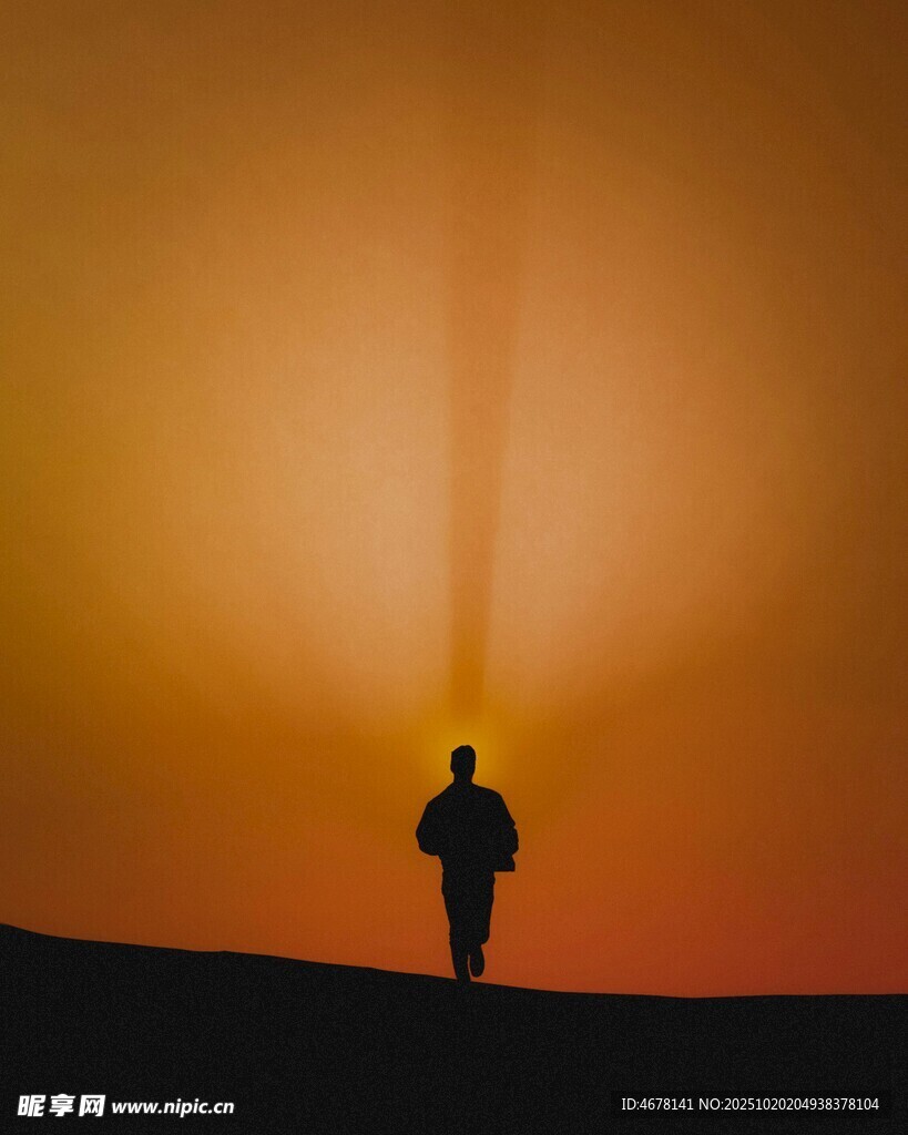 夕阳下的孤独行者