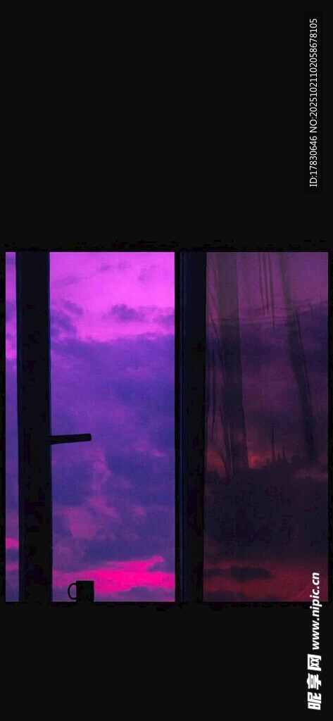 梦幻紫色光影室内景象