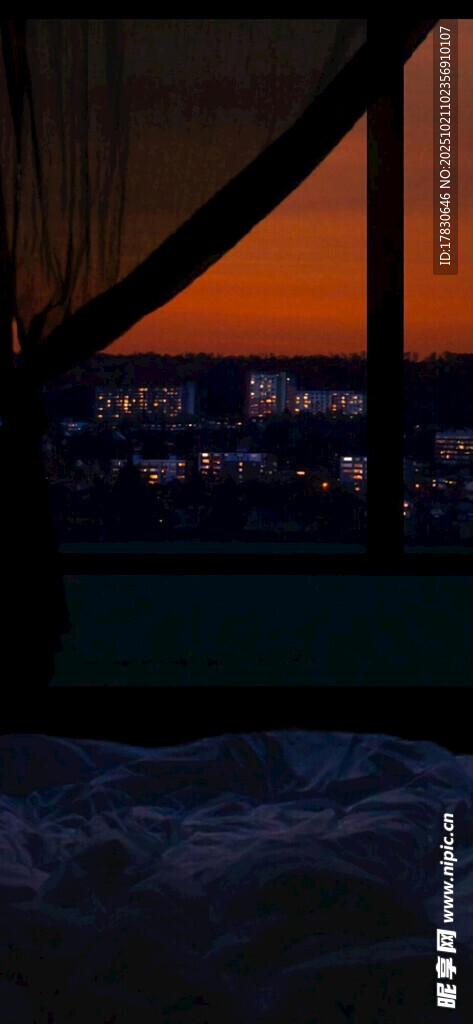 夕阳下的桥梁景观