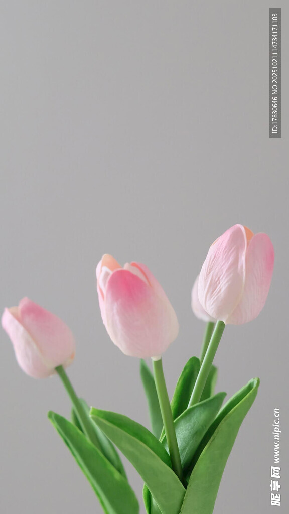 粉色仿真郁金香花束