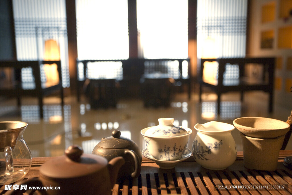 中式茶室茶具雅致场景