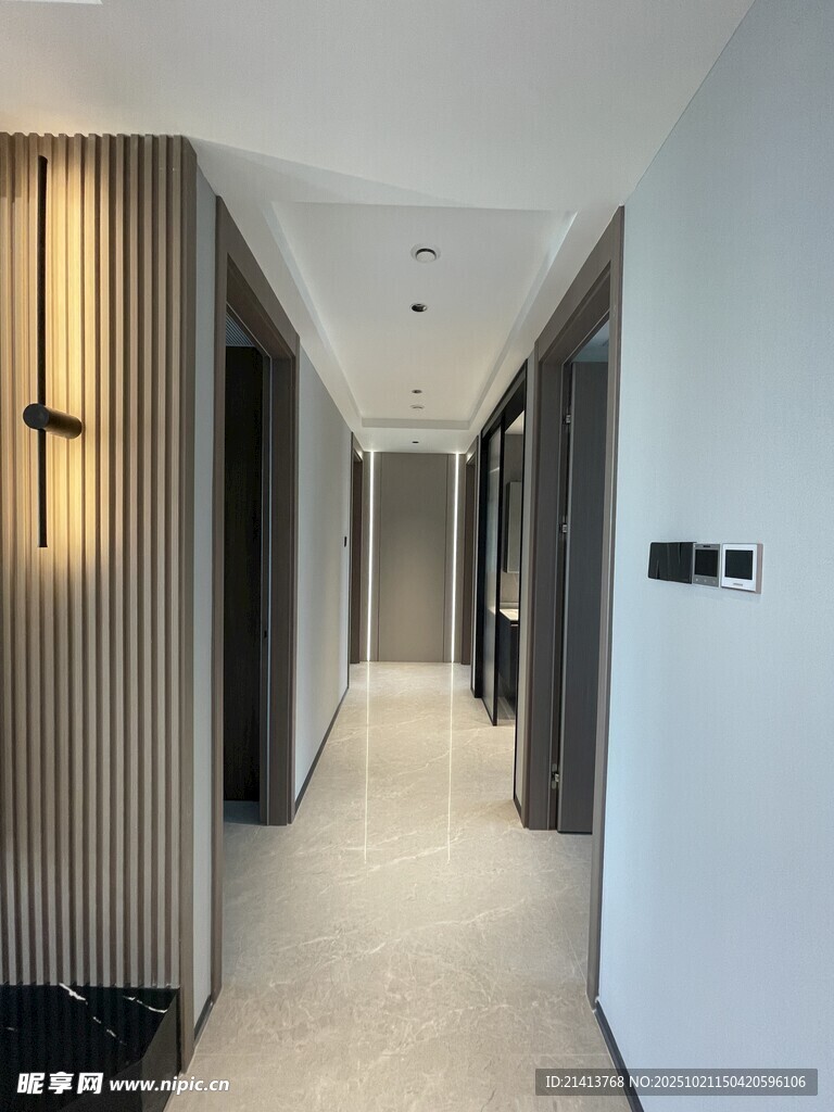 现代简约风格走廊空间