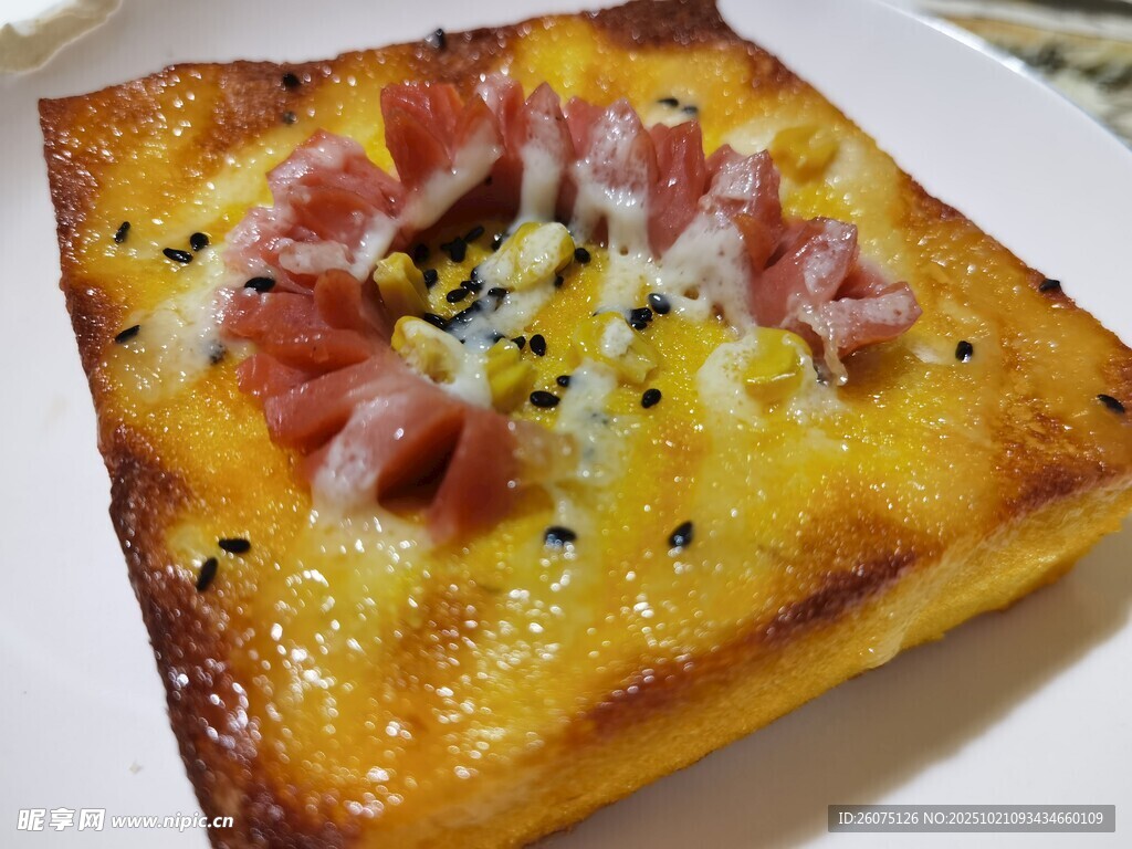 美味培根芝士烤吐司